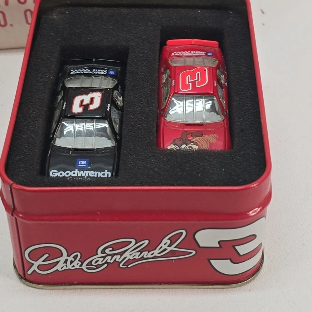 Action Racing Collection 2002 Dale Earnhardt Taz Wrangler Goodwrench 2 Car Tin